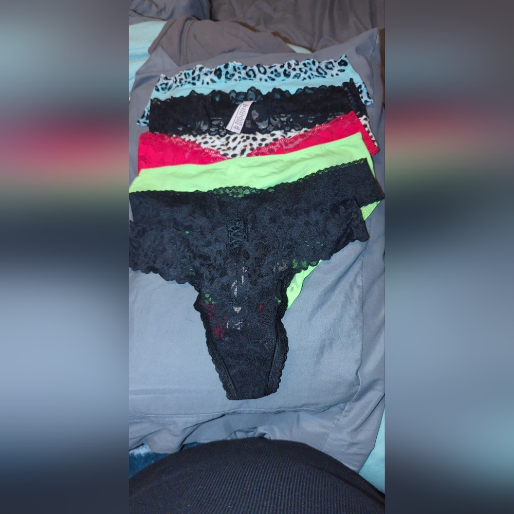 Lot of 6 Victoria's secret panties